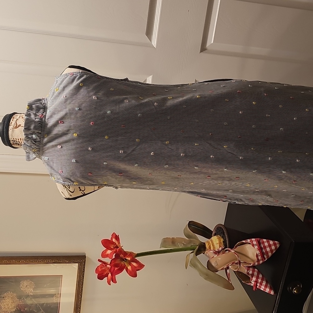 Crown & Ivey Sleveless Dress, Striped, Lined, Ruffled Neck,  Size S - Picture 5 of 9
